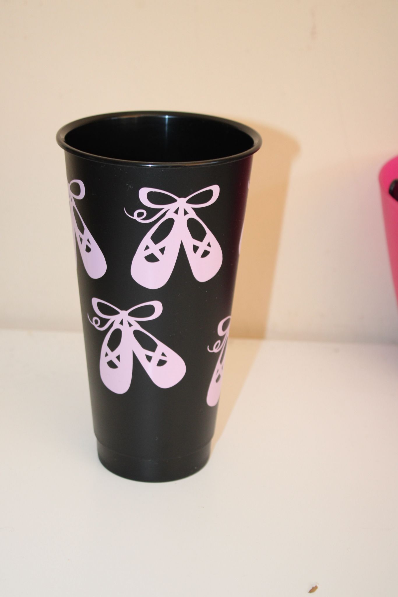 24oz Reusable Tumbler with Straw Black - Image 9