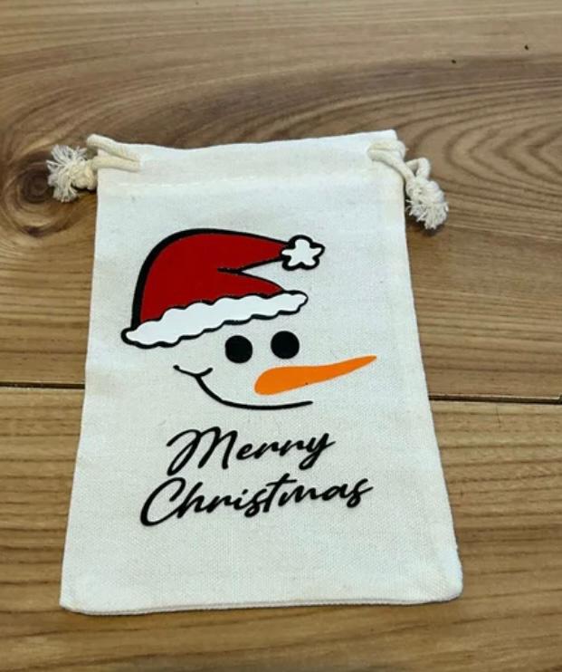 Personalised Small favour bags - Image 24
